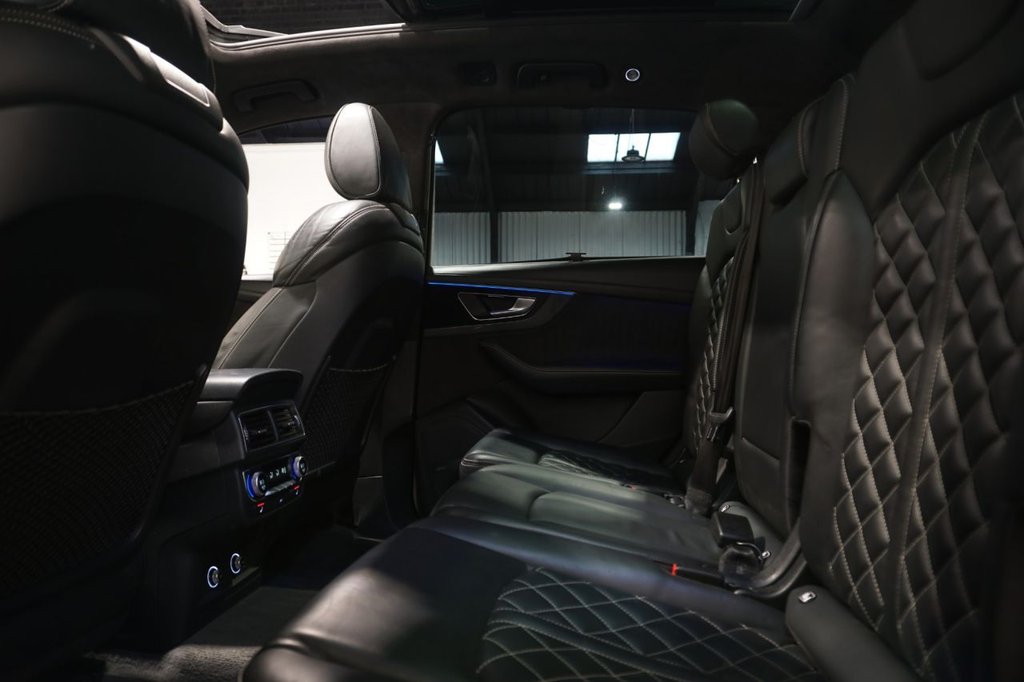 Used Audi SQ7 2018 for sale - 77452302: Photo 44