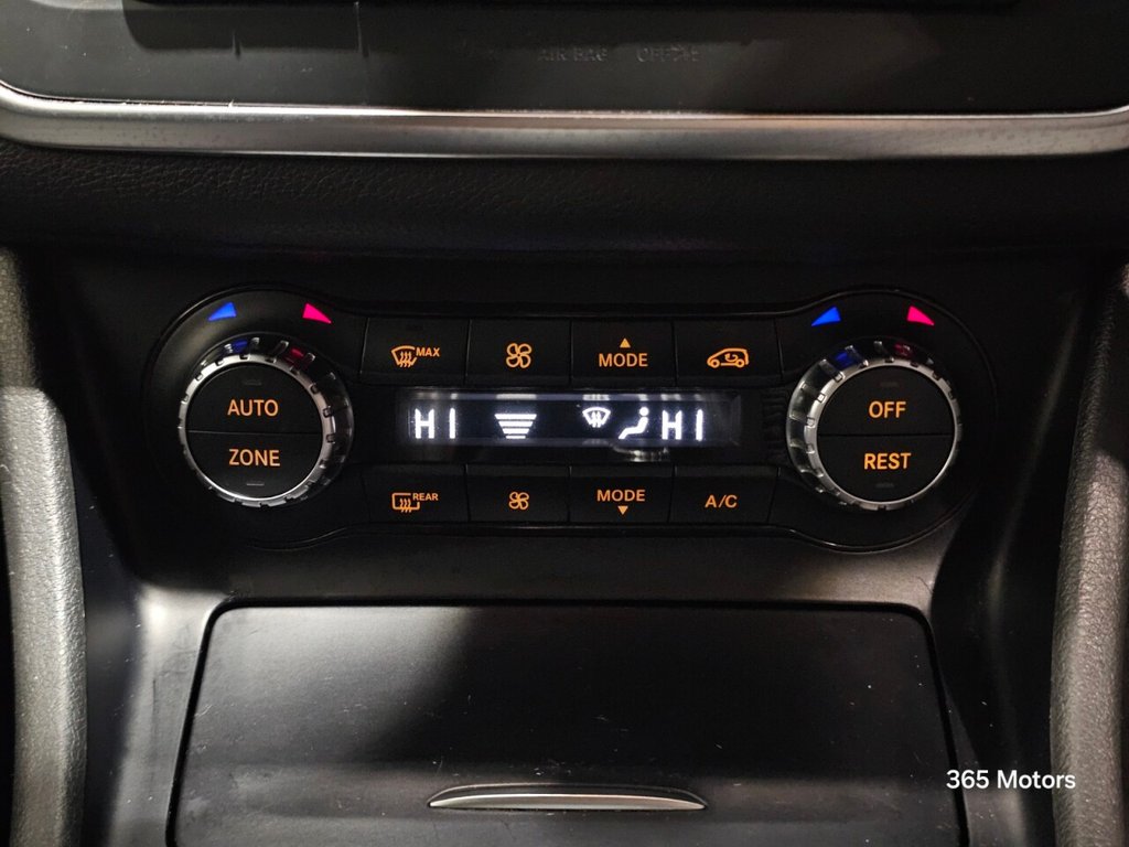 Used Mercedes-Benz CLA 2014 for sale - 76979376: Photo 38