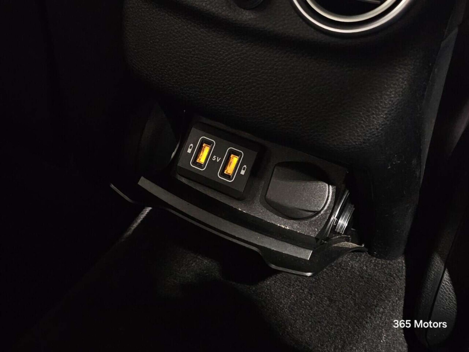 Used Mercedes-Benz C Class 2019 for sale - 78149558: Photo 36