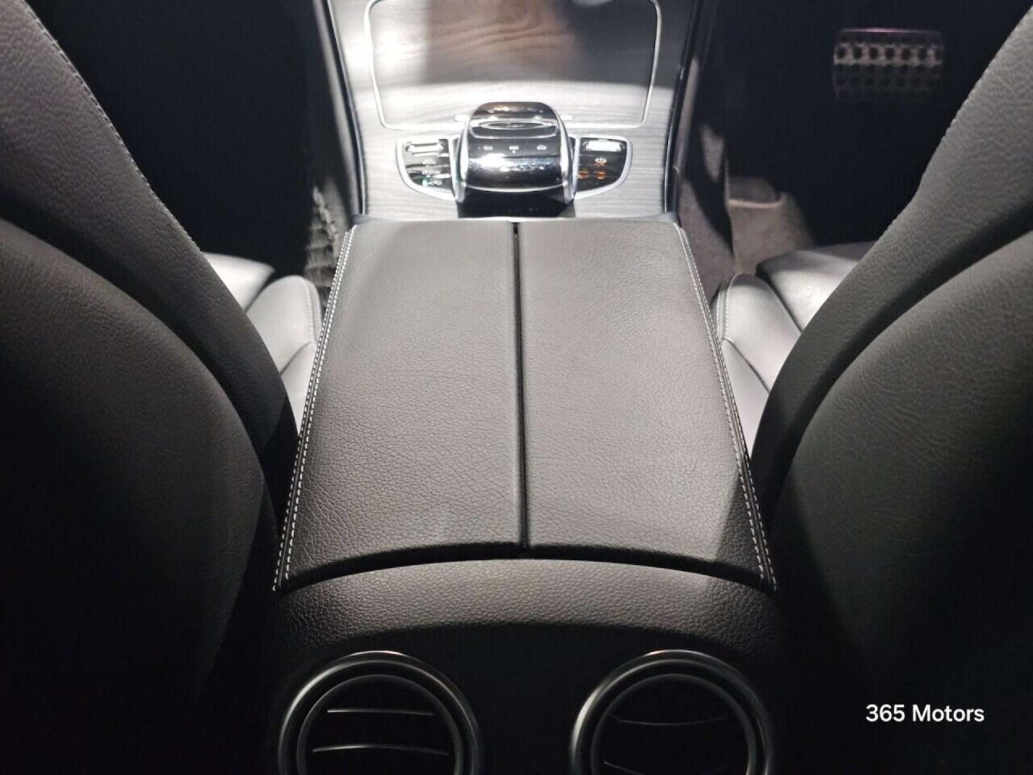 Used Mercedes-Benz C Class 2019 for sale - 78149558: Photo 46