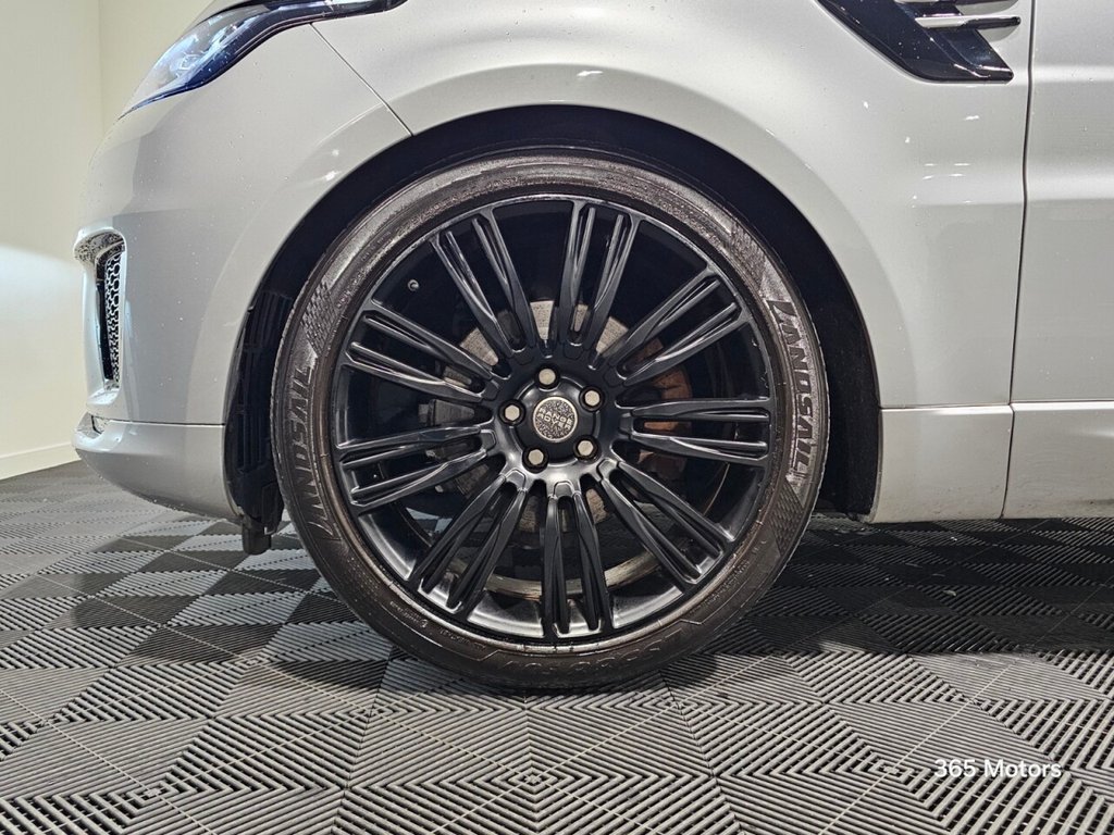 Used Land Rover Range Rover Sport 2018 for sale - 76979372: Photo 16