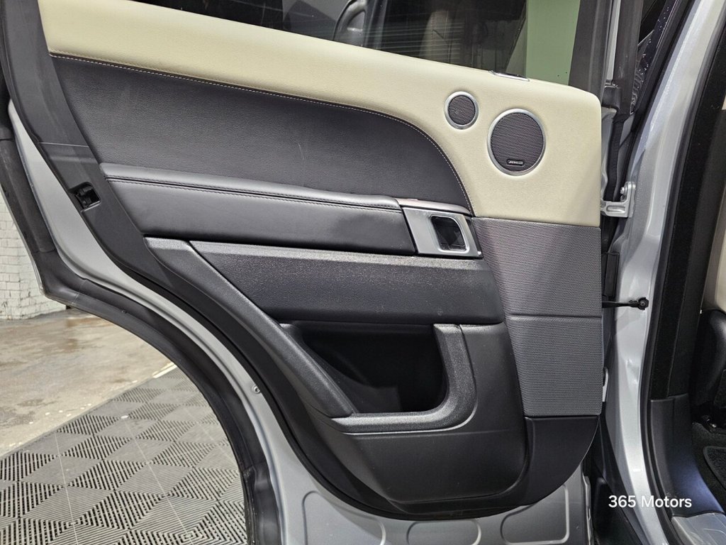 Used Land Rover Range Rover Sport 2018 for sale - 76979372: Photo 23