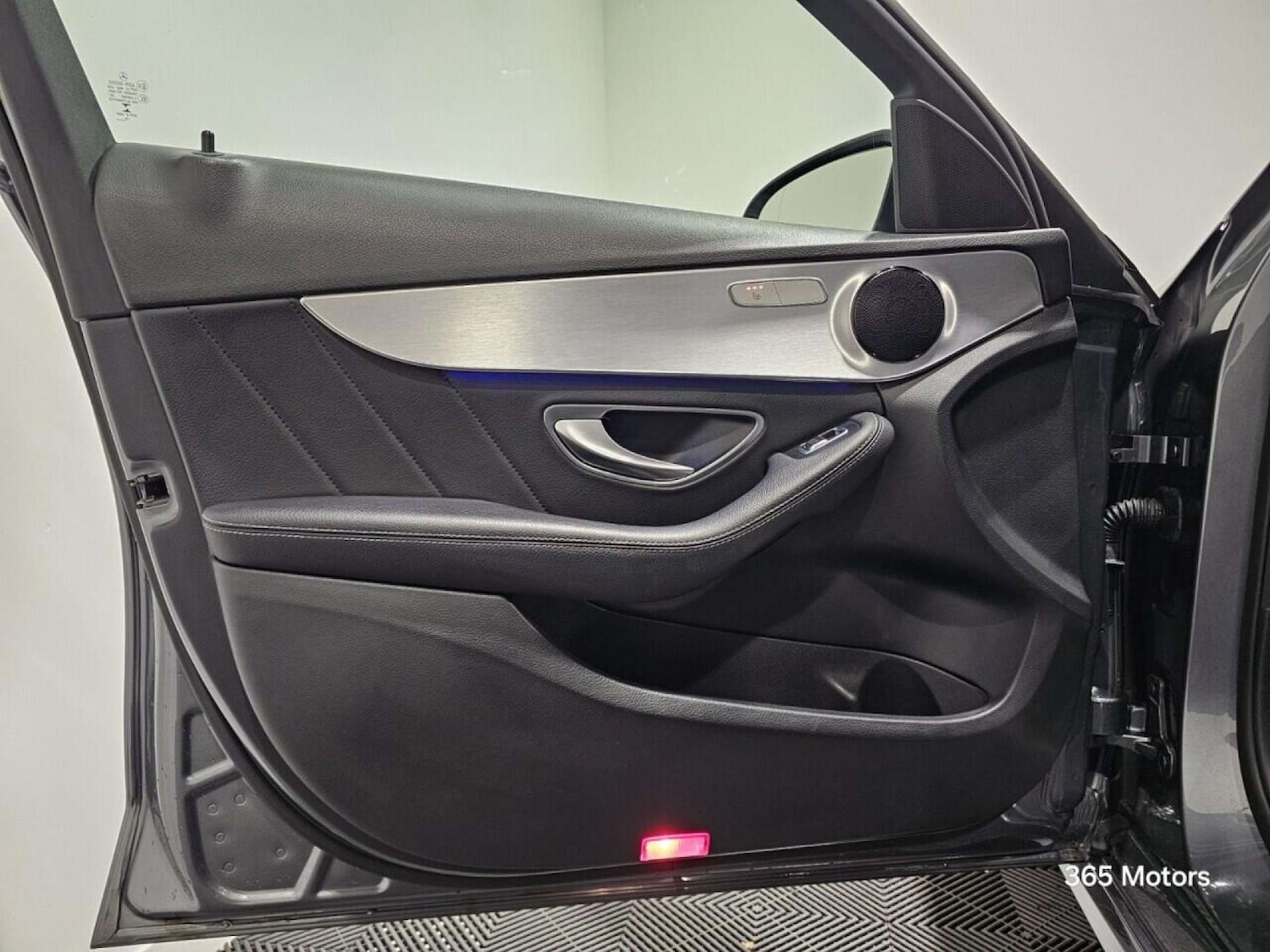 Used Mercedes-Benz C Class 2019 for sale - 78149551: Photo 32