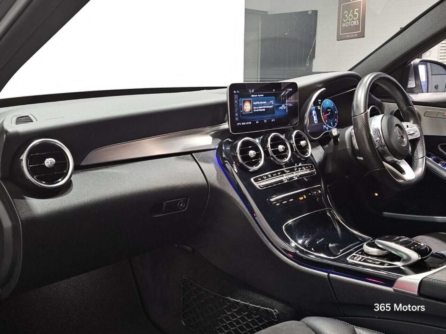 Used Mercedes-Benz C Class 2019 for sale - 78149551: Photo 5