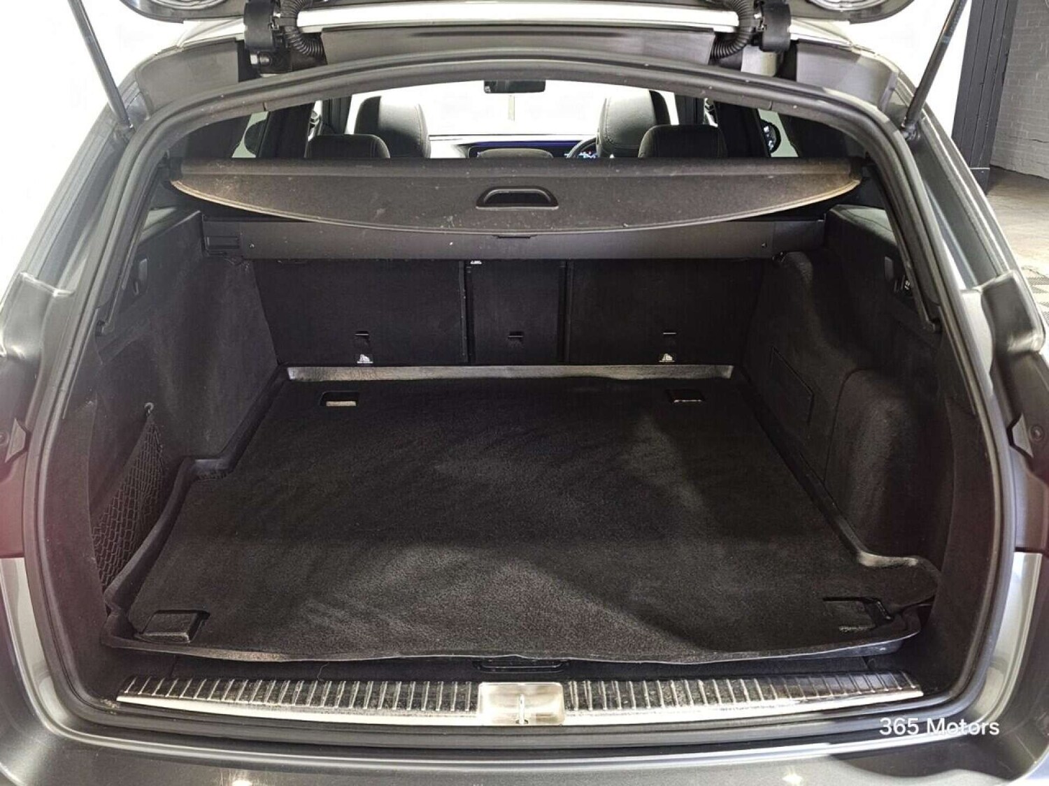 Used Mercedes-Benz E Class 2017 for sale - 78149527: Photo 13