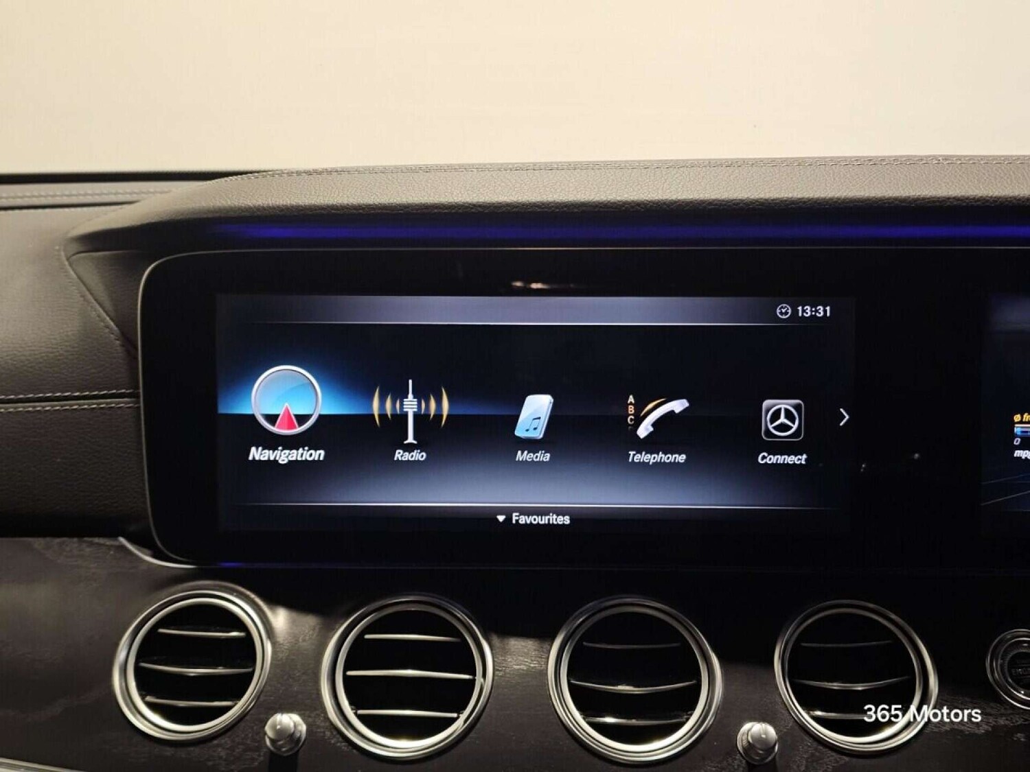 Used Mercedes-Benz E Class 2017 for sale - 78149527: Photo 34