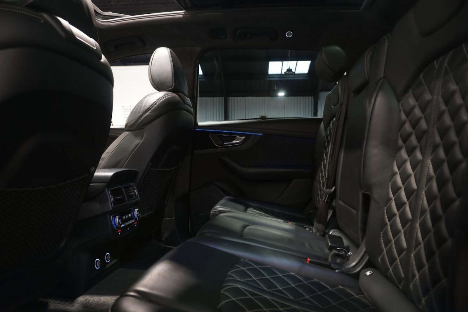 Used Audi Q7 2018 for sale - 78149566: Photo 42