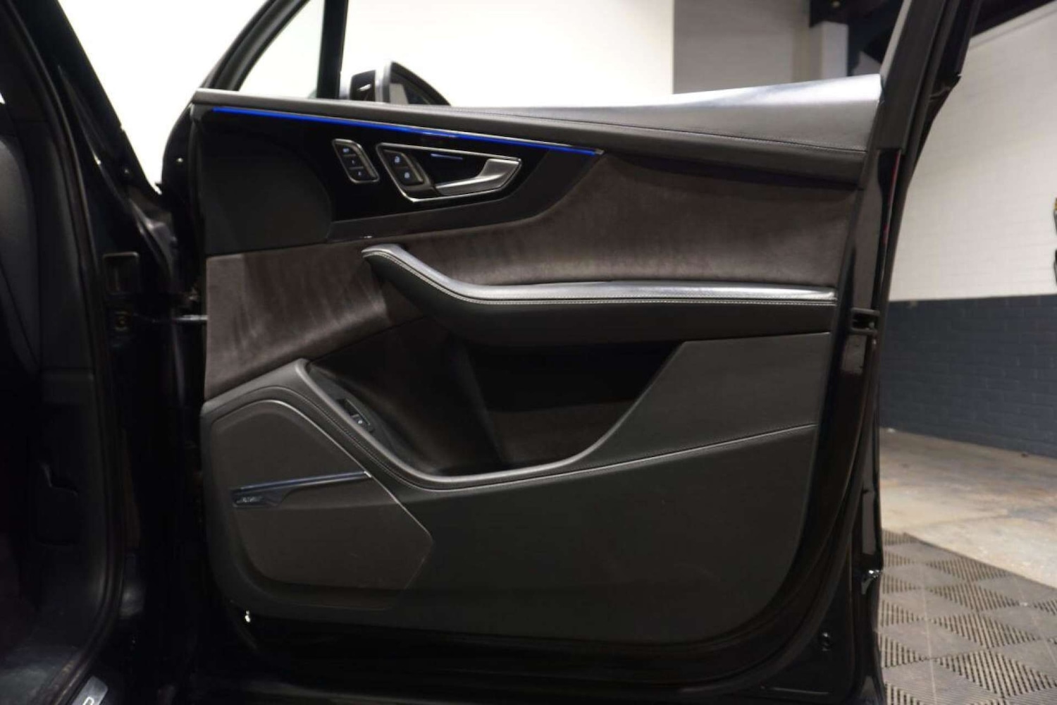 Used Audi Q7 2018 for sale - 78149566: Photo 50