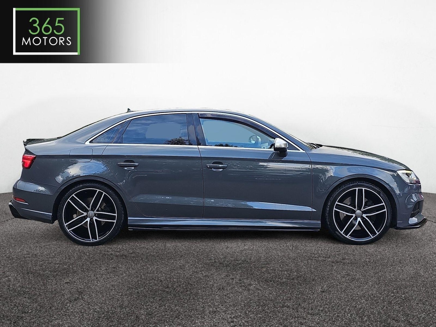Used Audi S3 2017 for sale - 76336385: Photo 11