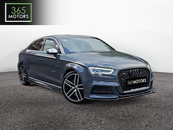 2017 (17) - 2.0 TFSI S Tronic quattro Euro 6 (s/s) 4dr