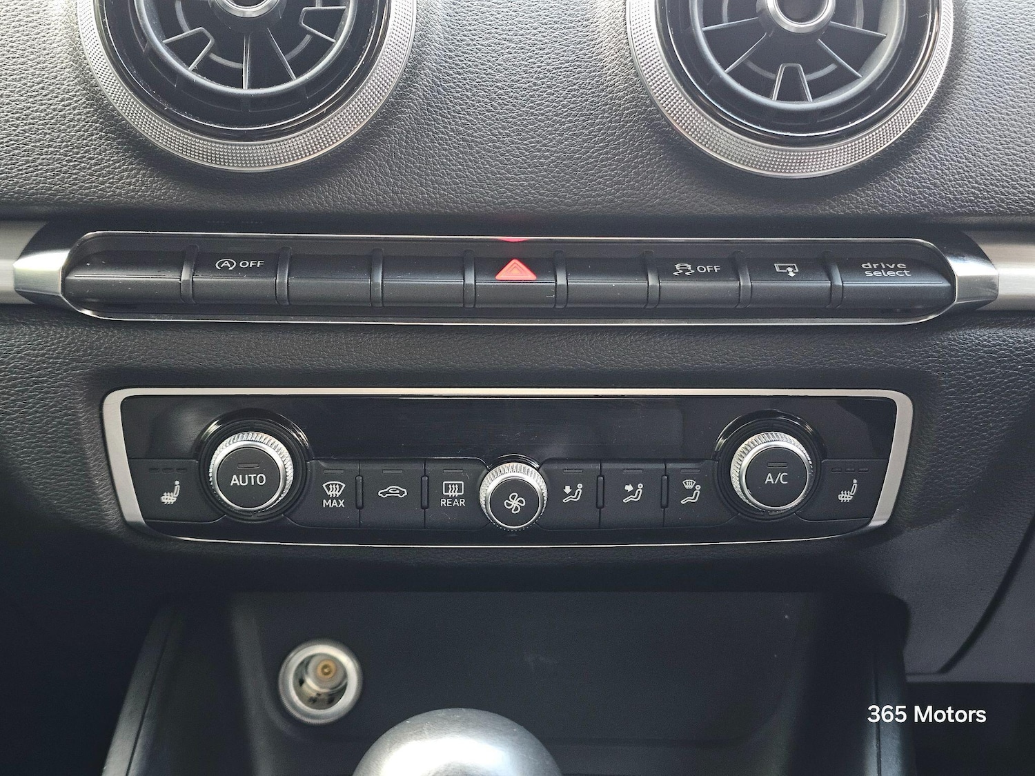 Used Audi S3 2017 for sale - 76336385: Photo 39