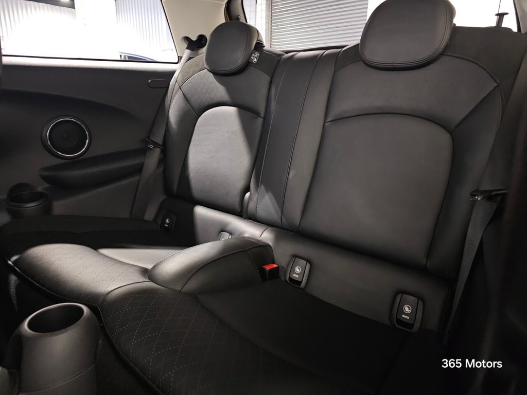 Used MINI Hatch 2014 for sale - 76979353: Photo 19