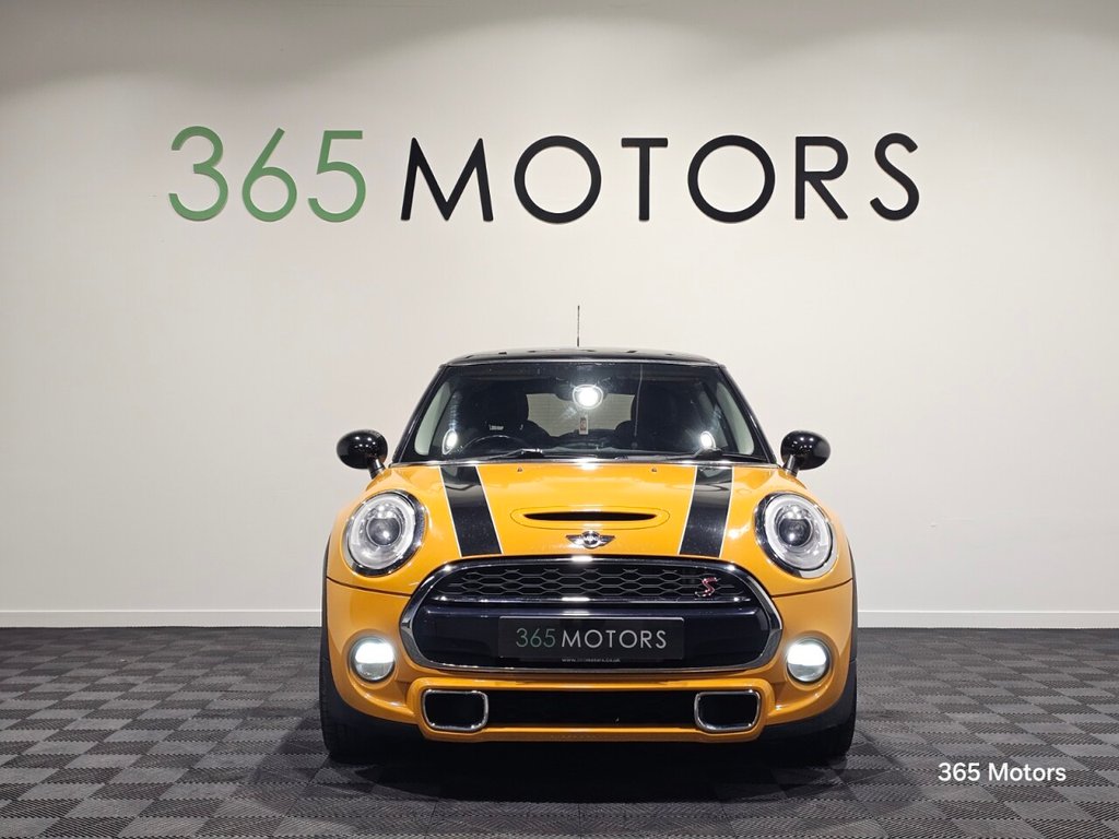 Used MINI Hatch 2014 for sale - 76979353: Photo 2