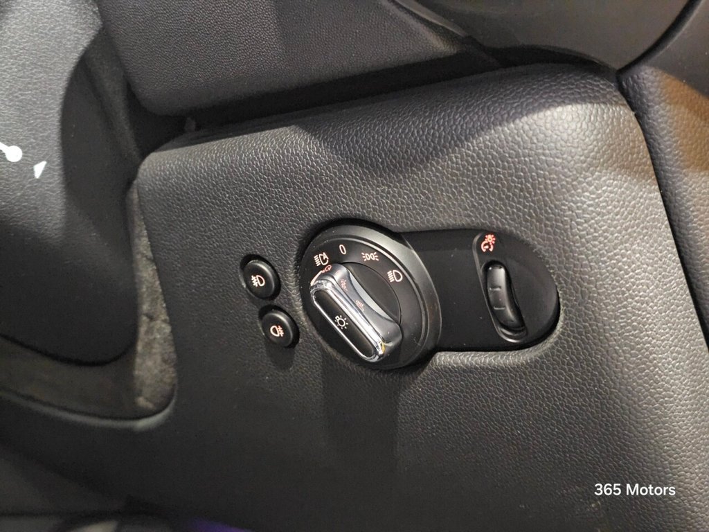 Used MINI Hatch 2014 for sale - 76979353: Photo 42