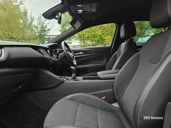Used Vauxhall Insignia 2017 for sale - 76260539: Photo 16