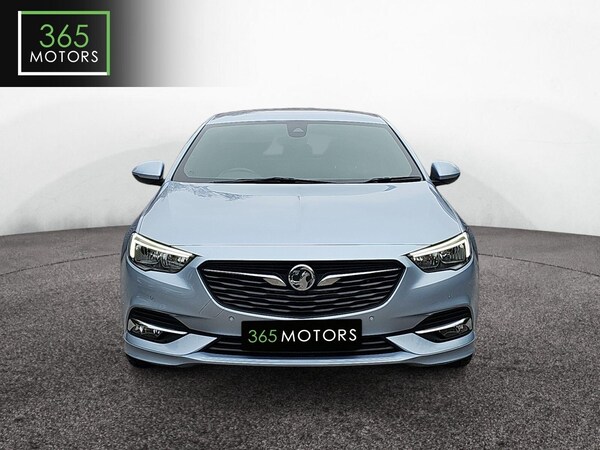 Used Vauxhall Insignia 2017 for sale - 76260539: Photo 2