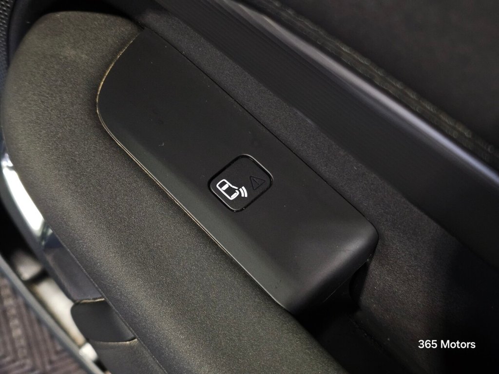 Used Land Rover Discovery 2020 for sale - 77384278: Photo 46