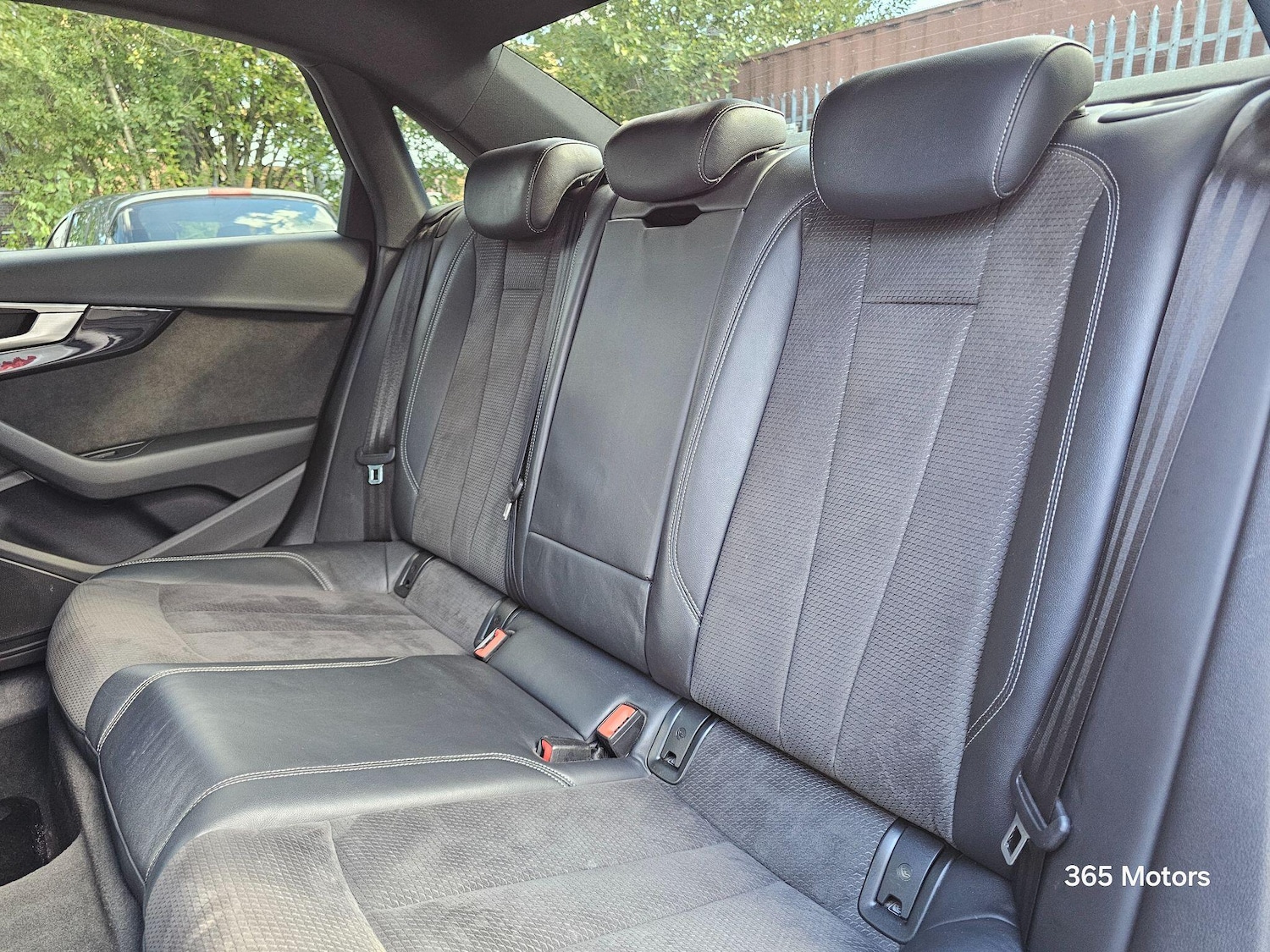 Used Audi A4 2017 for sale - 76031909: Photo 25