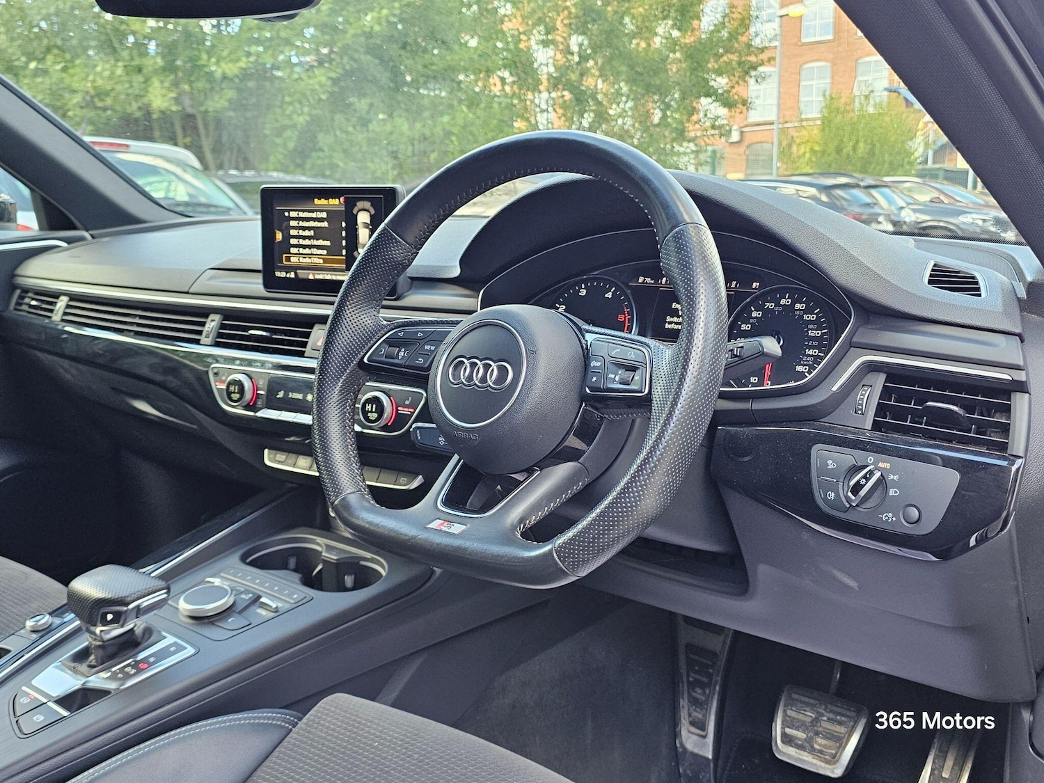 Used Audi A4 2017 for sale - 76031909: Photo 31