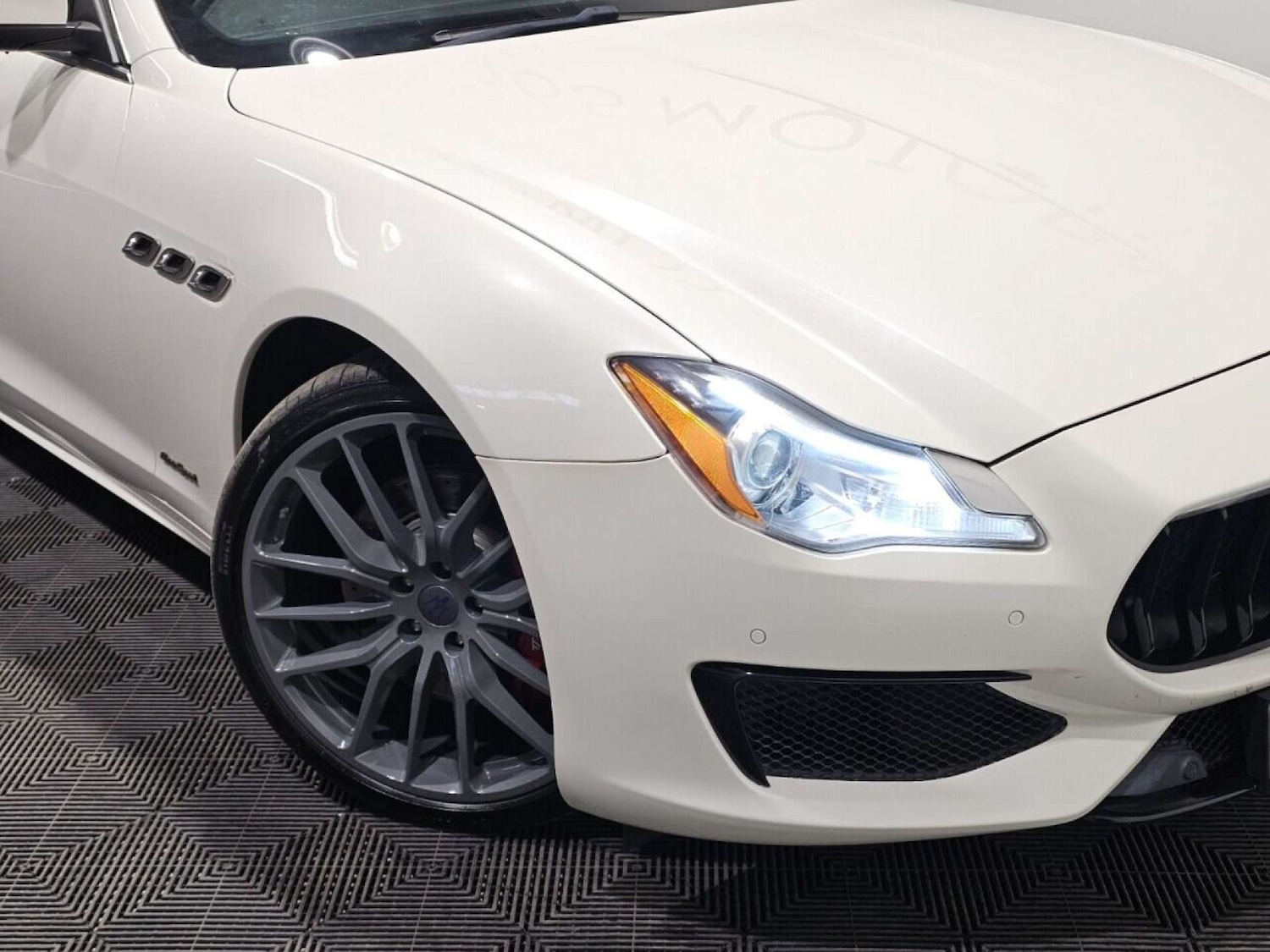 Used Maserati Quattroporte 2018 for sale - 78149569: Photo 25