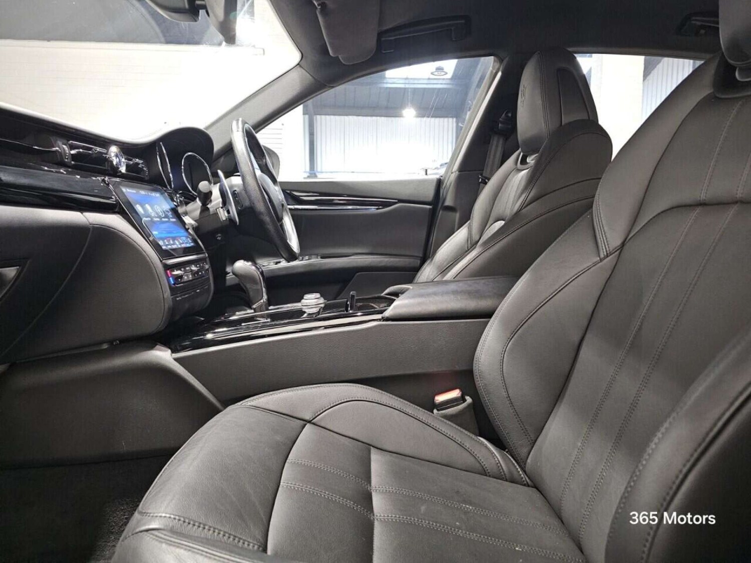 Used Maserati Quattroporte 2018 for sale - 78149569: Photo 32