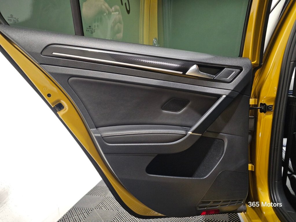 Used Volkswagen Golf 2017 for sale - 77269147: Photo 24