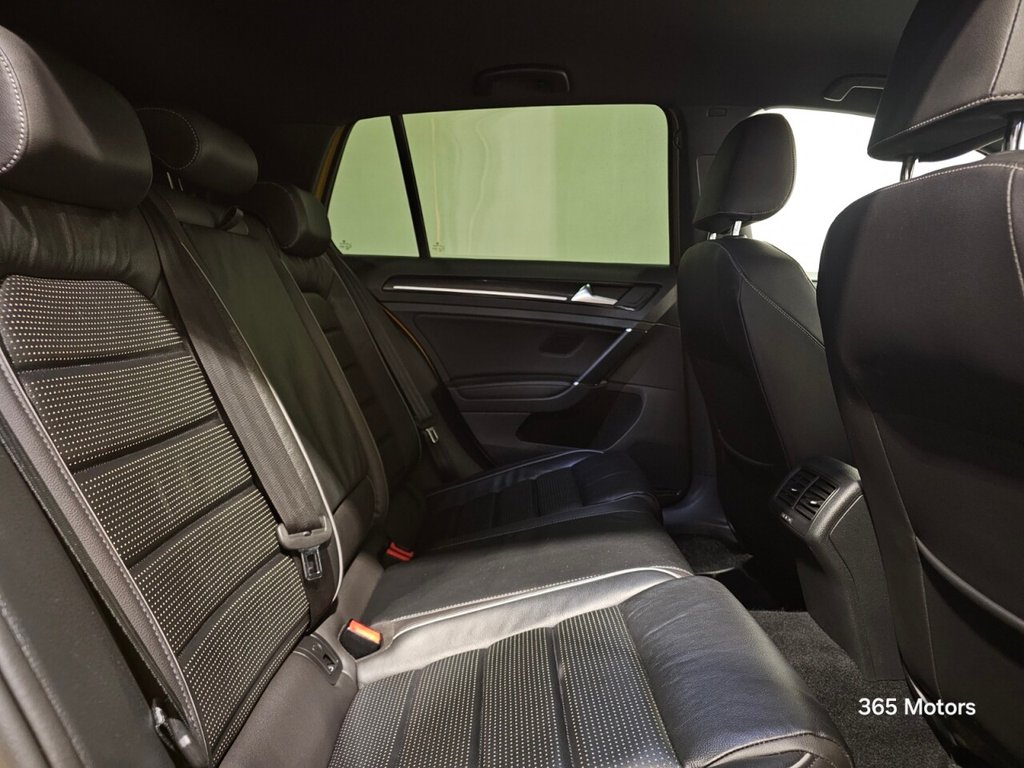 Used Volkswagen Golf 2017 for sale - 77269147: Photo 30