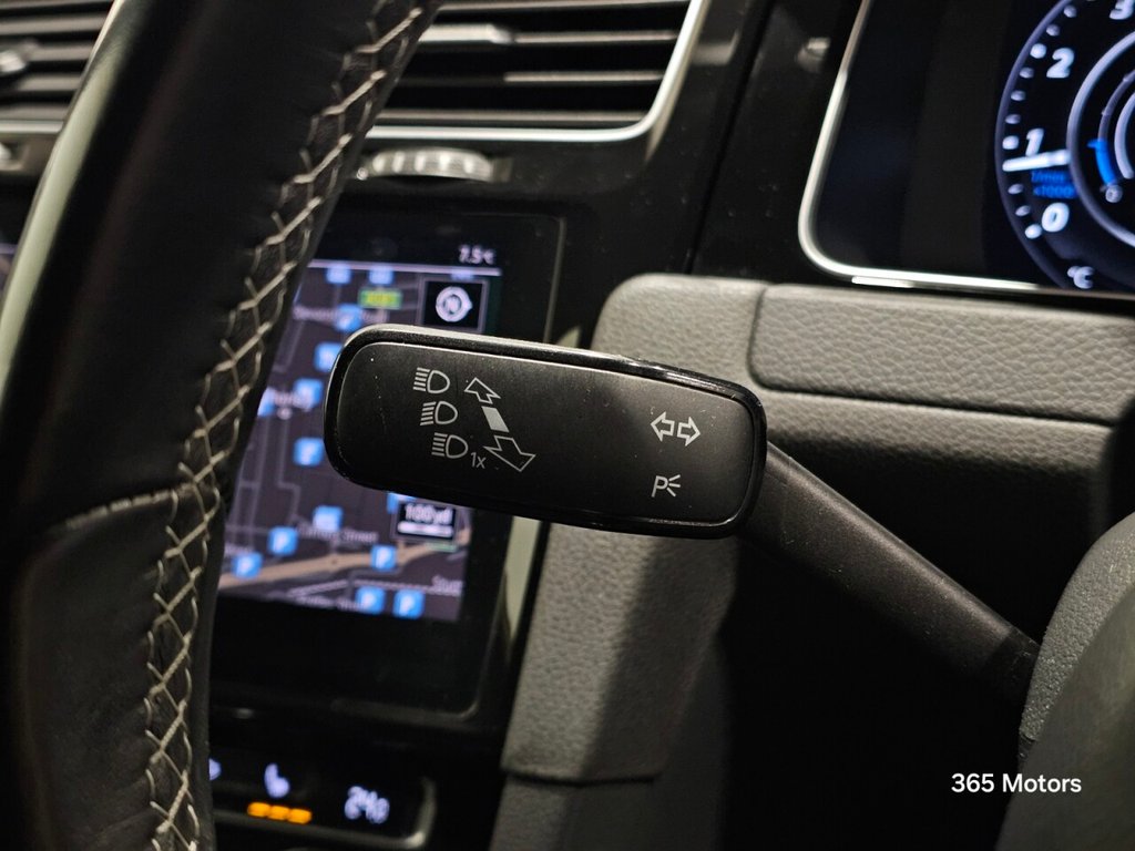 Used Volkswagen Golf 2017 for sale - 77269147: Photo 48