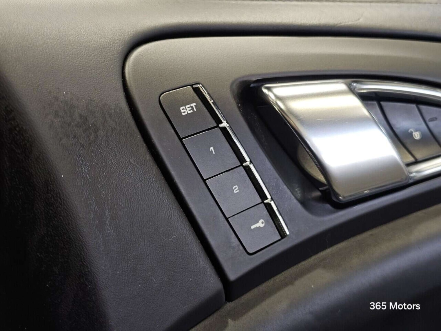 Used Porsche Cayenne 2016 for sale - 78149533: Photo 26