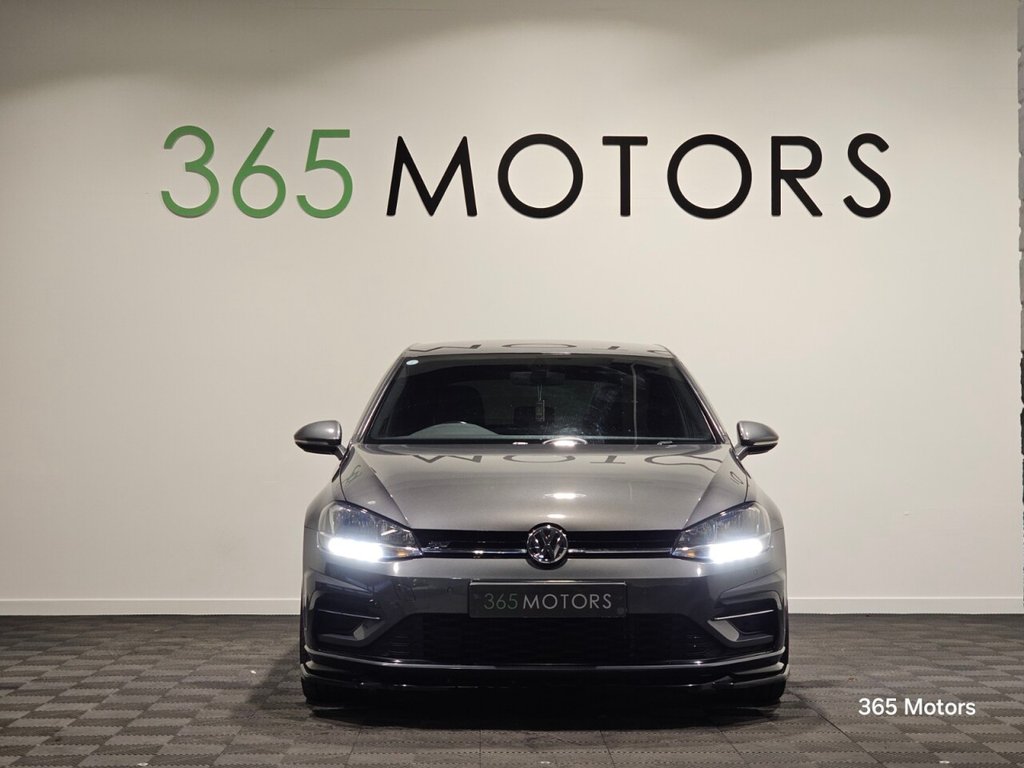 Used Volkswagen Golf 2019 for sale - 76979383: Photo 2