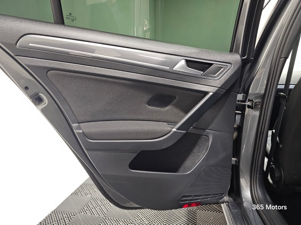 Used Volkswagen Golf 2019 for sale - 76979383: Photo 23