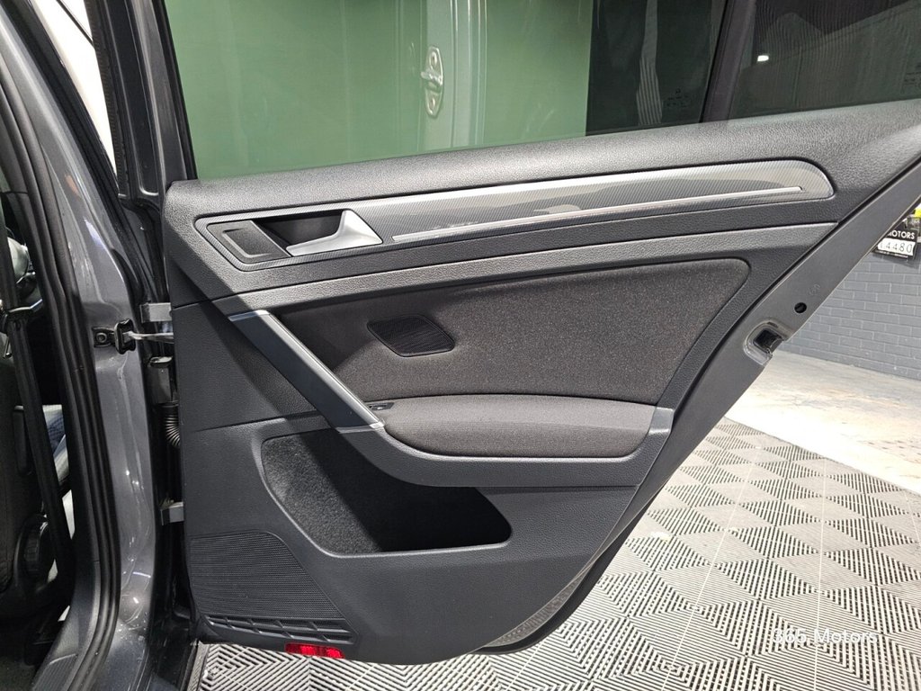 Used Volkswagen Golf 2019 for sale - 76979383: Photo 29