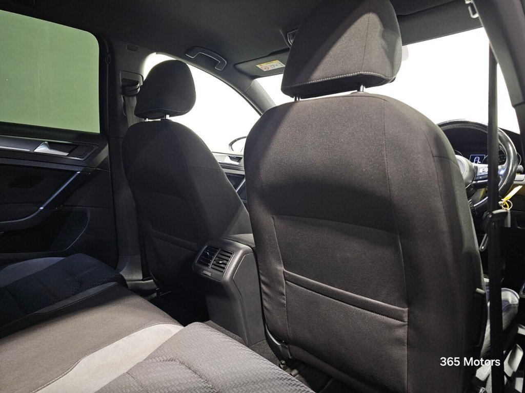 Used Volkswagen Golf 2019 for sale - 76979383: Photo 30