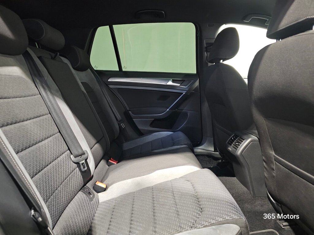 Used Volkswagen Golf 2019 for sale - 76979383: Photo 31