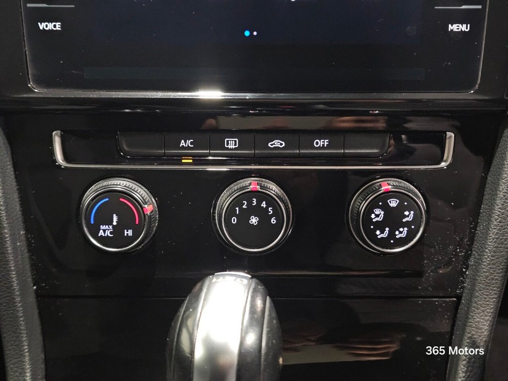 Used Volkswagen Golf 2019 for sale - 76979383: Photo 40