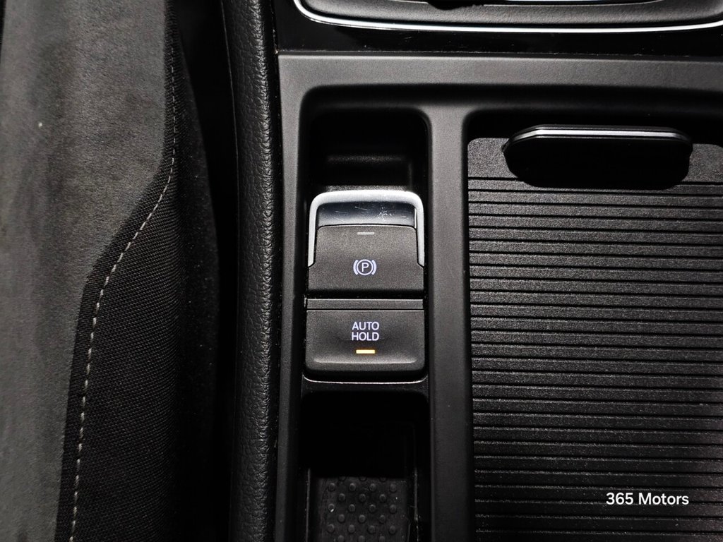 Used Volkswagen Golf 2019 for sale - 76979383: Photo 44