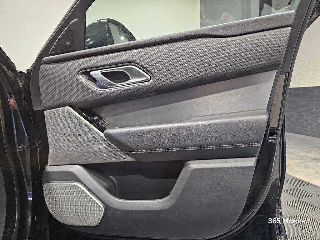 Used Land Rover Range Rover Velar 2021 for sale - 76979361: Photo 37
