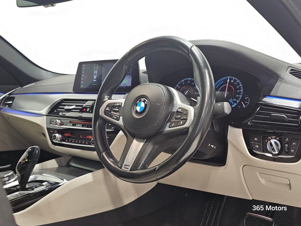 Used BMW 5 Series 2018 for sale - 76979359: Photo 32