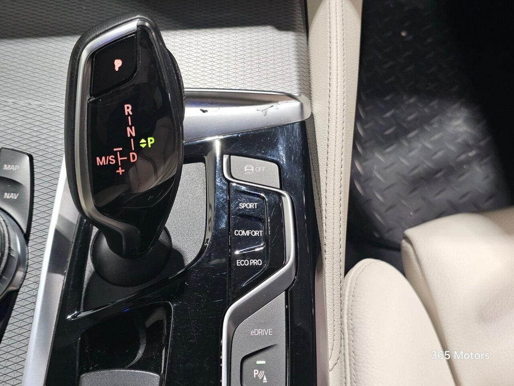 Used BMW 5 Series 2018 for sale - 76979359: Photo 44