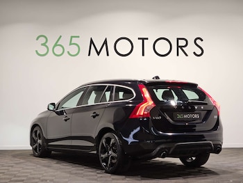 Used Volvo V60 2015 for sale - 78673172: Photo