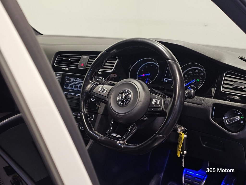 Used Volkswagen Golf 2015 for sale - 77941716: Photo 29