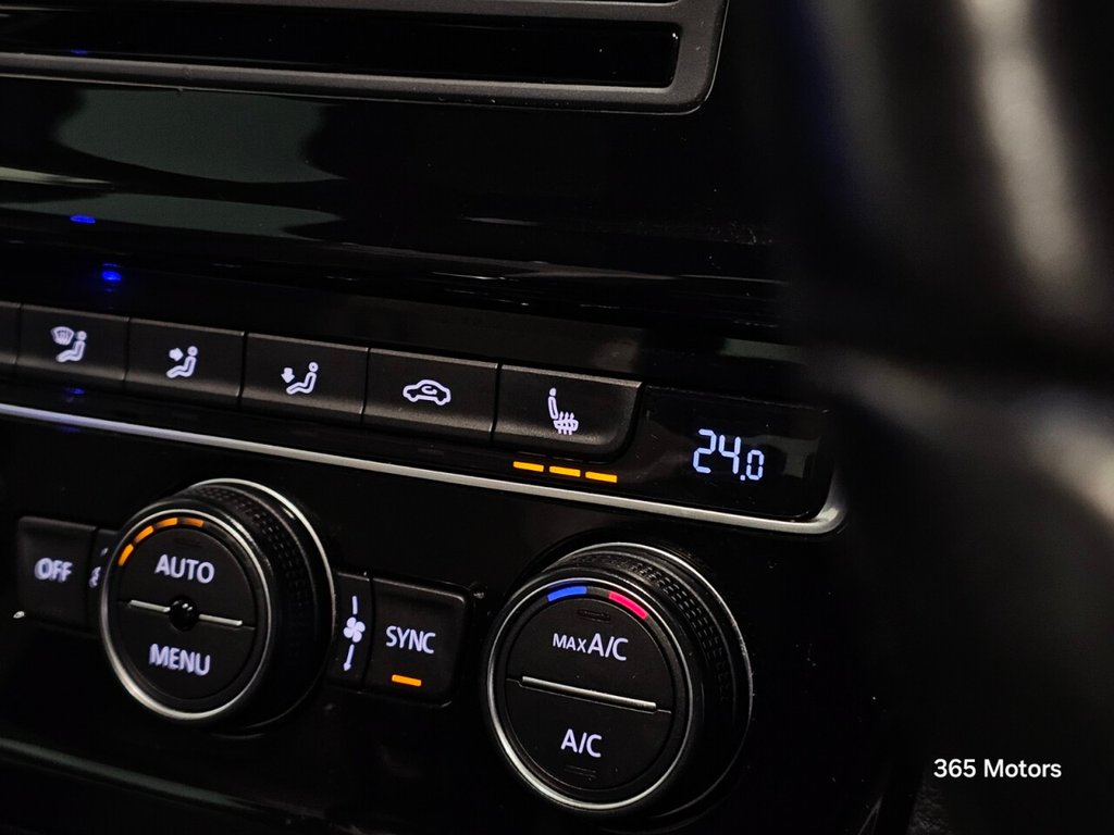 Used Volkswagen Golf 2015 for sale - 77941716: Photo 31