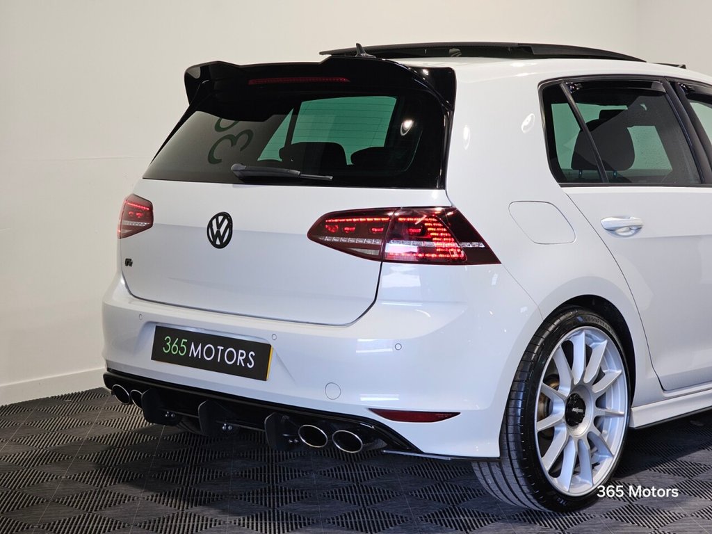Used Volkswagen Golf 2015 for sale - 77941716: Photo 40