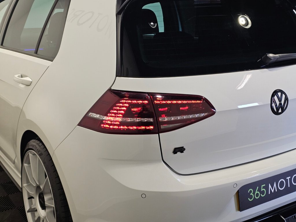 Used Volkswagen Golf 2015 for sale - 77941716: Photo 41