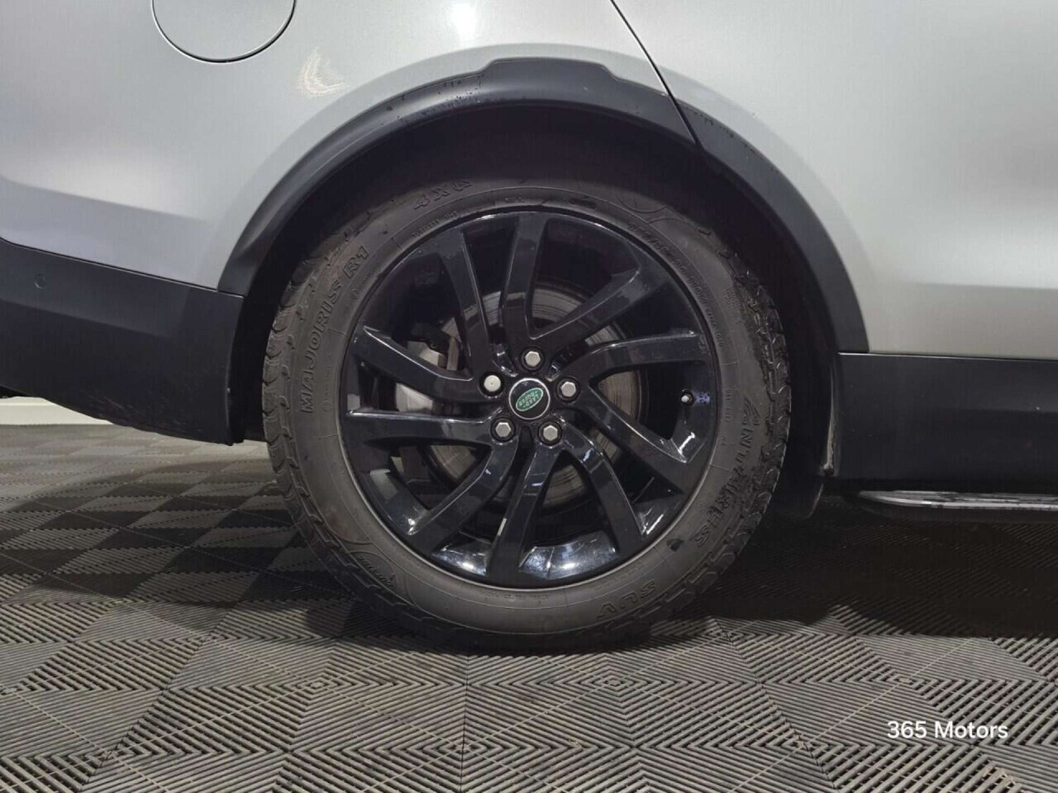 Used Land Rover Discovery 2018 for sale - 78149564: Photo 19