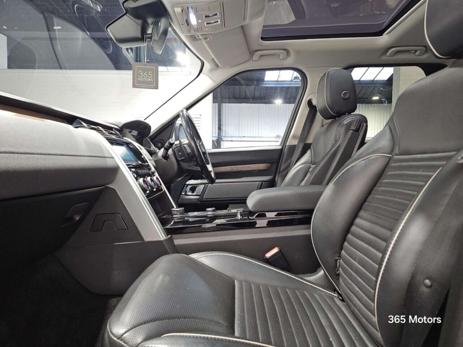 Used Land Rover Discovery 2018 for sale - 78149564: Photo 21