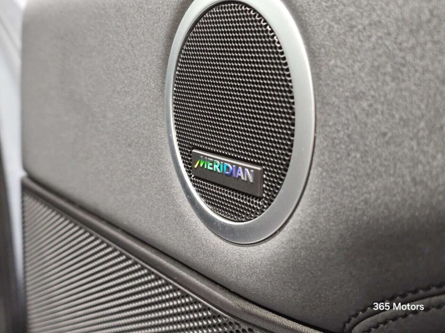 Used Land Rover Discovery 2018 for sale - 78149564: Photo 37