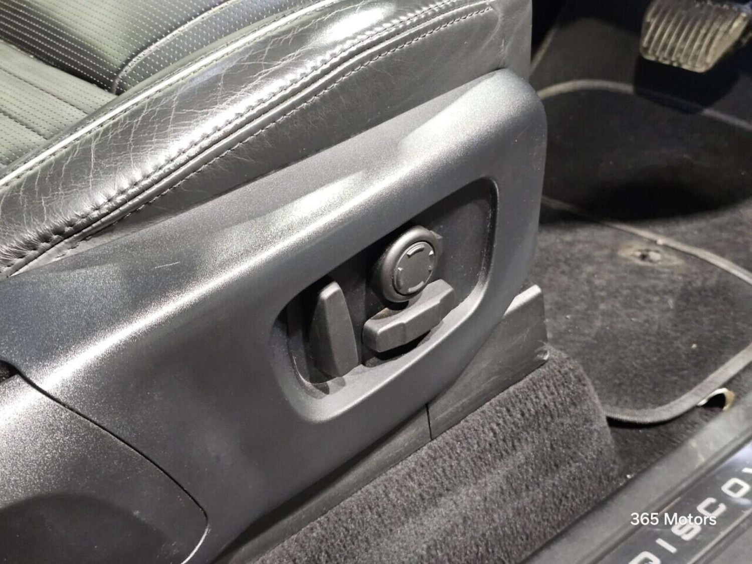 Used Land Rover Discovery 2018 for sale - 78149564: Photo 38