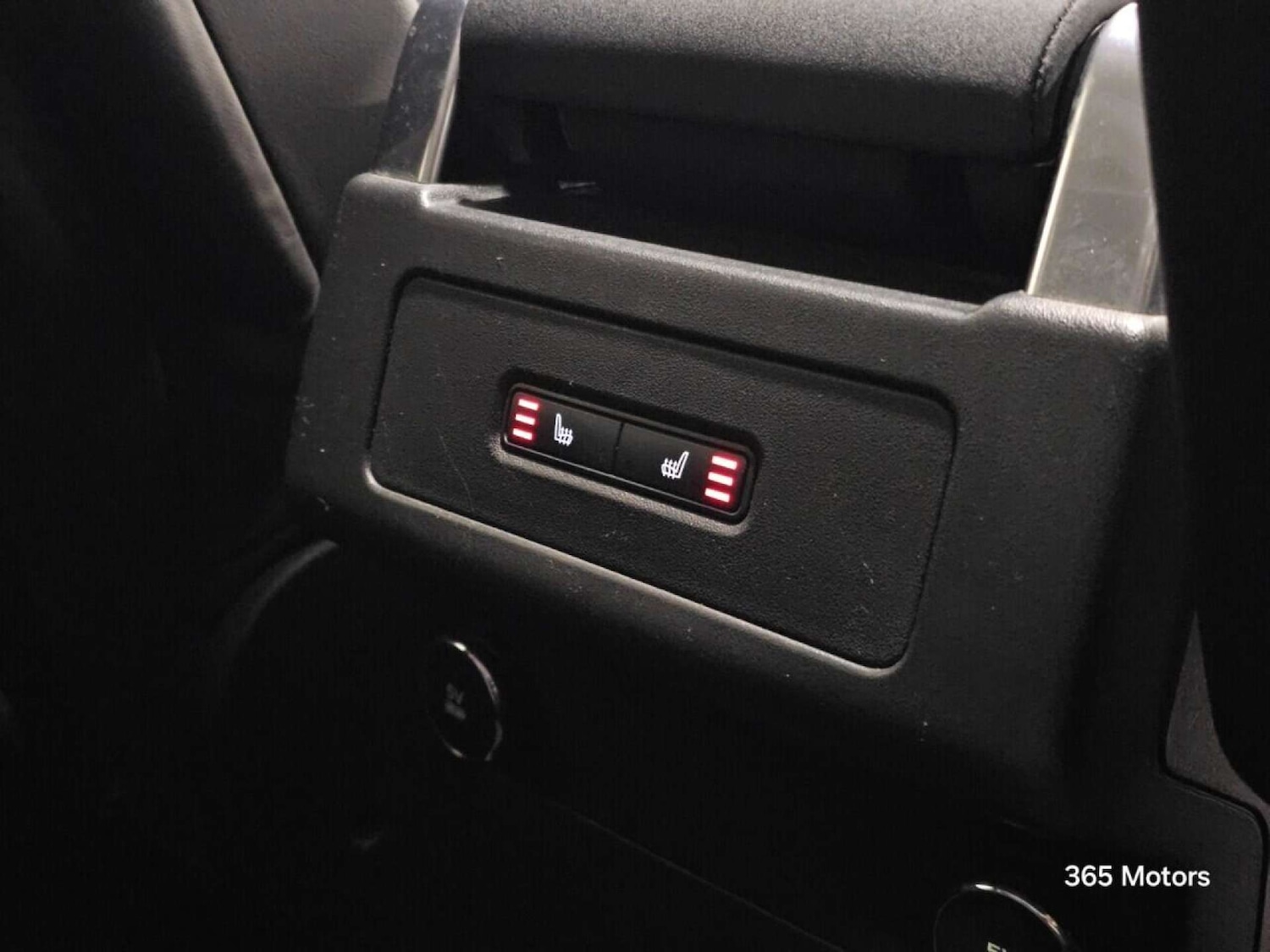 Used Land Rover Discovery 2018 for sale - 78149564: Photo 42