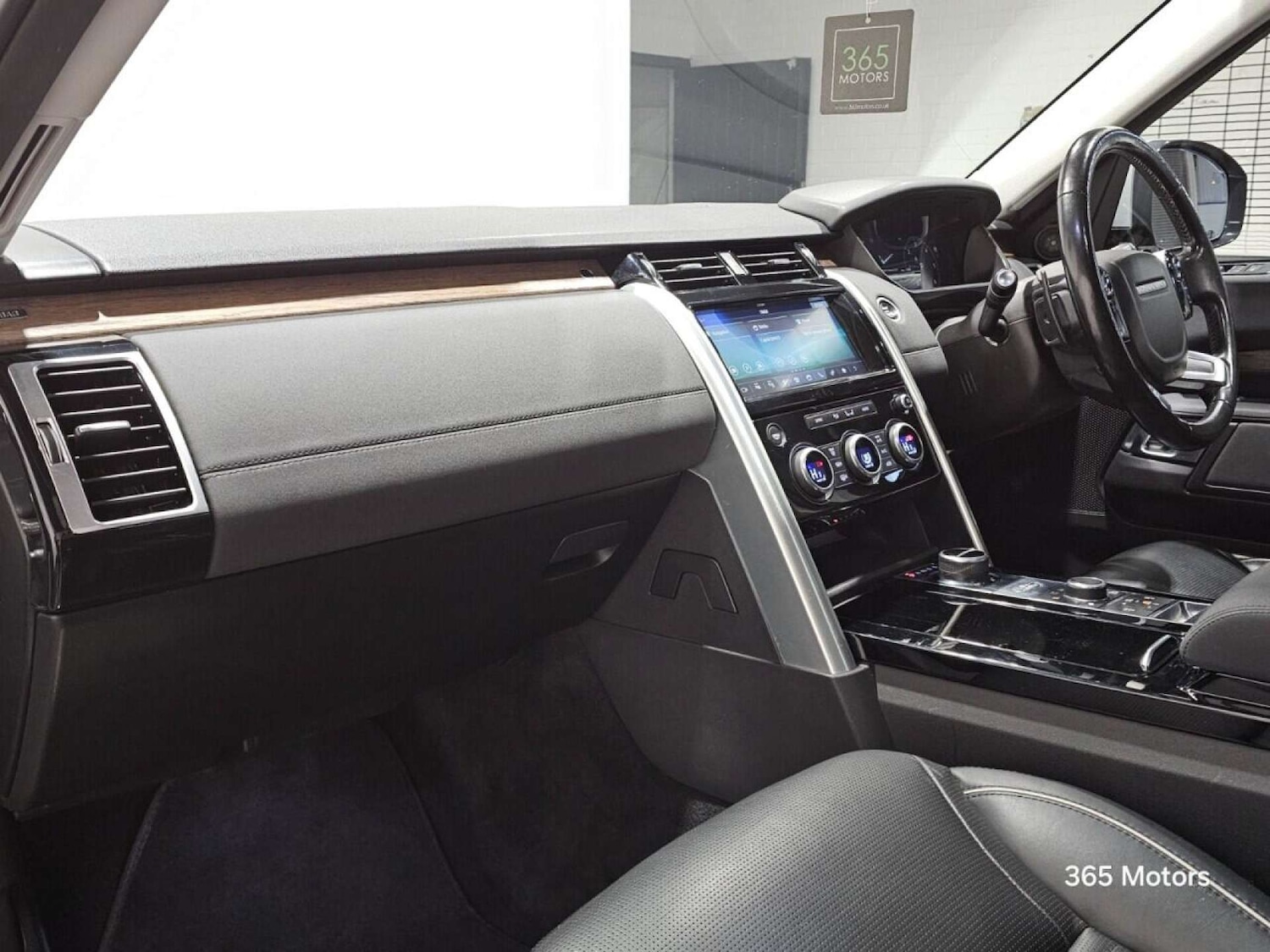 Used Land Rover Discovery 2018 for sale - 78149564: Photo 5